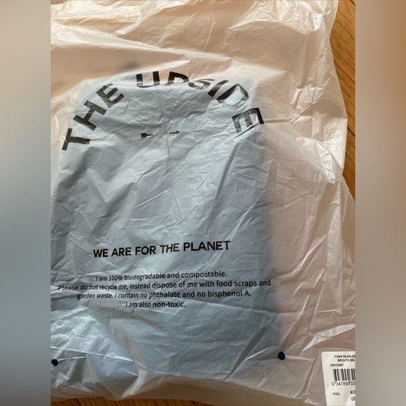 The Outset 2 piece set - Form Seamless Bronte Bra & 25in Midi Pant-Pool Blue -L - Picture 10 of 10